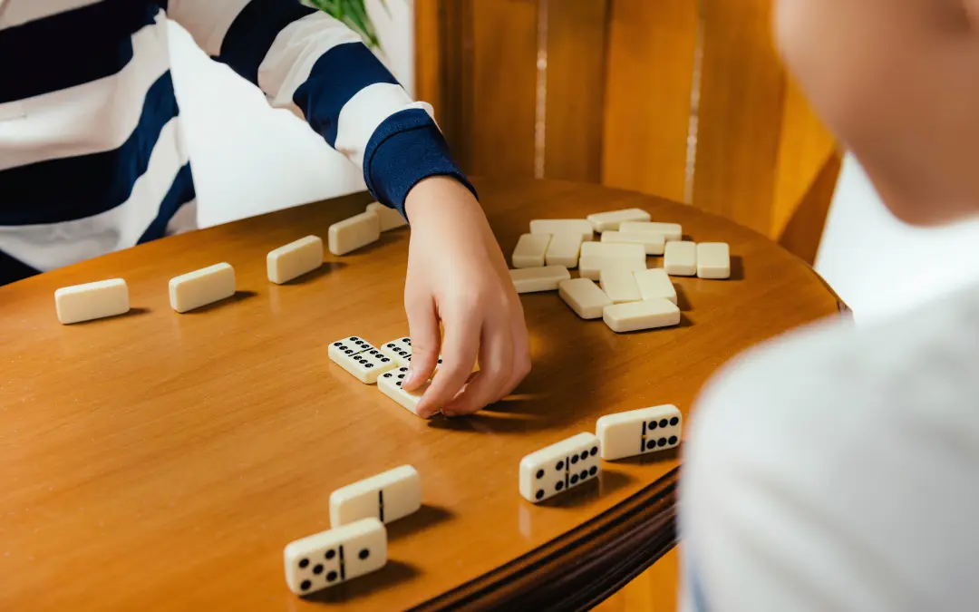  10 gier matematycznych z&nbsp;domino, które uczą i&nbsp;bawią!
